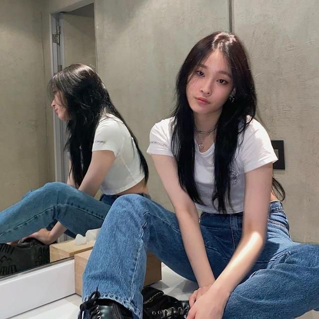 그룹 올데이 프로젝트의 멤버 애니. 애니 인스타그램