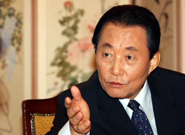 노무현 정부 초대 국무총리를 지낸 고건 전 총리. 한국일보 자료사진