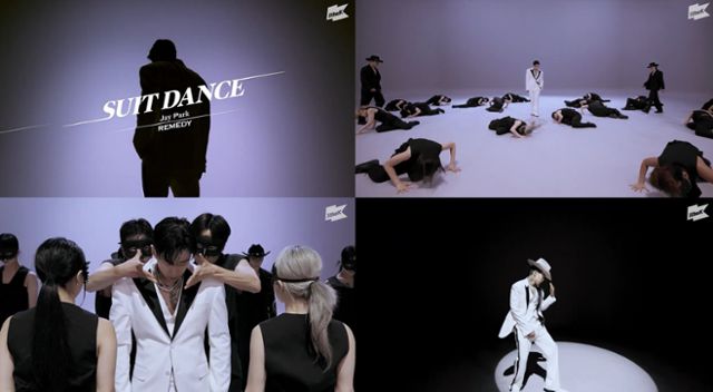 박재범이 '수트댄스'에서의 퍼포먼스로 팬들의 마음을 사로잡을 예정이다. 카카오엔터테인먼트 제공