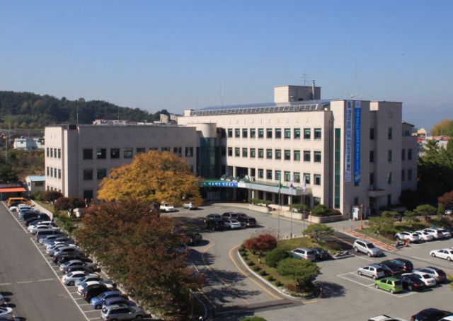 경북 청도군청. 청도군 제공