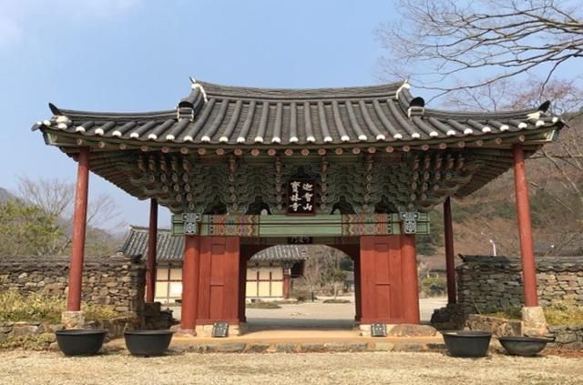 보림사 외호문 전경. 보림사 제공