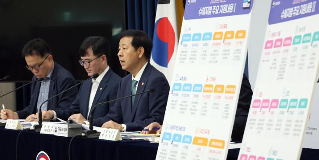 구윤철 경제부총리 겸 기획재정부 장관이 지난 28일 세종시 정부세종청사에서 2026년 예산안 및 25~29년 국가재정운용계획 주요내용을 발표하고 있다. 뉴시스