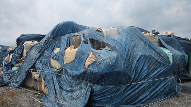 지난 2024년 당시 전남 광양시 광양항 한 물류창구에 방치된 알루미늄 폐기물 더미.