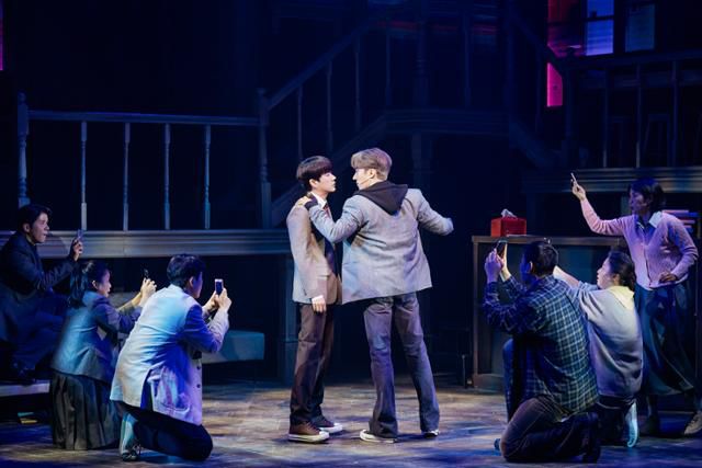 뮤지컬 '아몬드'. 라이브 제공