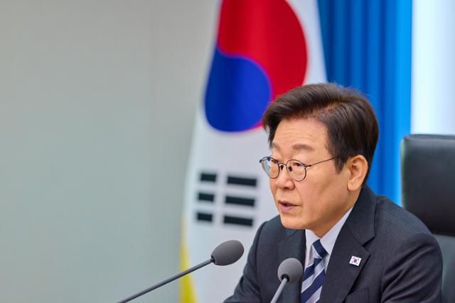 이재명 대통령이 23일 용산 대통령실 청사에서 수석보좌관 회의를 주재하고 있다. 대통령실 제공