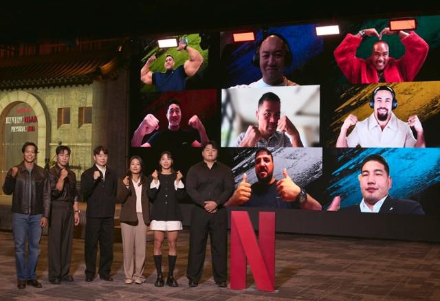 24일 서울 강남구에 위치한 웨스틴 서울 파르나스 하모니볼룸에서는 넷플릭스 '피지컬: 아시아' 제작발표회가 개최됐다. 행사에는 장호기 PD와 윤성빈 김민재 아모띠 장은실 최승연이 참석했으며 김동현·오카미 유신·제임스 루사미카에·로버트 휘태커·어르헝바야르 바야르사이항·레젭 카라·이겟스 엑서큐셔너 등이 비대면으로 취재진을 만났다. 넷플릭스 제공