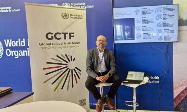 바시 무어티 세계보건기구(WHO) 수석과학자가 5월 스위스 제네바에서 진행된 세계보건총회에서 포즈를 취하고 있다. 바시 무어티 제공