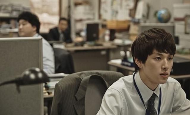 가수 겸 배우 임시완이 tvN 드라마 '미생'을 통해 연기력을 입증, 아이돌 출신이라는 꼬리표를 뗐다. tvN 제공