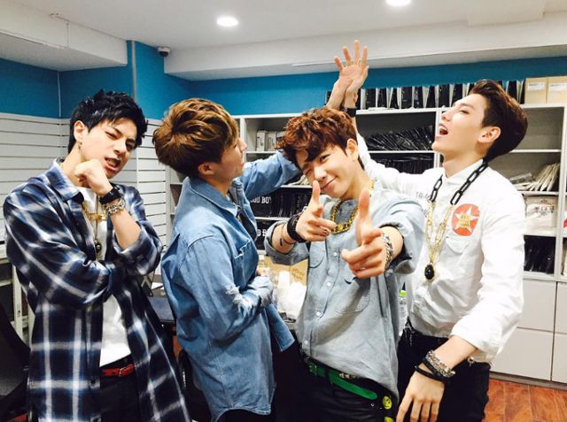 그룹 하이포. 하이포 SNS 캡처