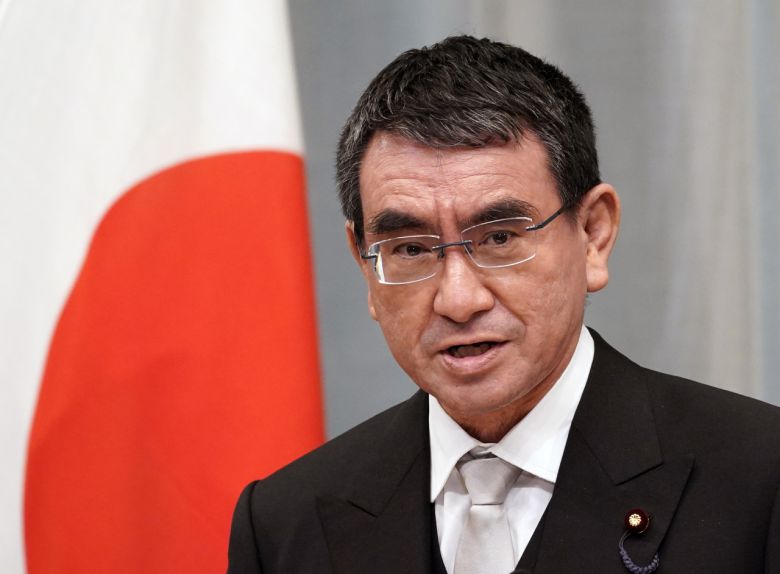 고노 다로(河野太郞) 행정개혁·규제개혁상. [EPA]