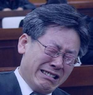 이재명 경기지사의 눈물.