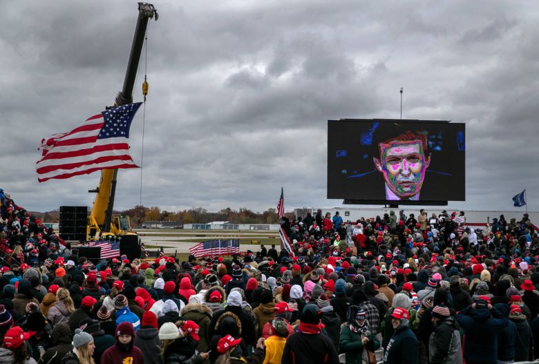 지난 31일 미국 미시간. 트럼프 대통령의 지지자들이 모여있는 모습. [AFP]
