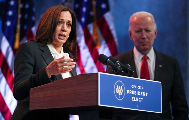 카멀라 해리스(왼쪽) 미국 부통령 당선인과 조 바이든 대통령 당선인. [로이터]