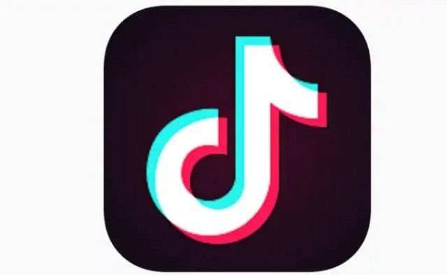 틱톡 코인의 국내 도입은 예견됐다. 틱톡이 수익모델을 다변화하고 크리에이터 유입 효과를 노릴 수 있기 때문이다. 틱톡은 지금껏 국내 수익모델로 광고에만 의존했다. 틱톡이 유명세를 타면서 브랜드와 협업한 광고들이 늘어났지만 수익창구가 한정됐다. 틱톡 코인 결제 시 틱톡이 일정 부분 수수료를 받아간다. 유명 틱톡 크리에이터로서도 광고에만 수익을 의존해, 후원 기능을 제공하는 유튜브, 아프리카TV에 비해 매력도가 떨어졌다. 국내 1020세대를 중심으로 인기몰이 중인 틱톡도 더 탄력을 받을 것으로 전망된다.