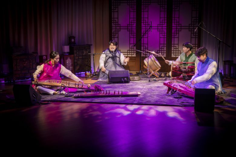 정동극장 '청춘만발' [정동극장 제공]