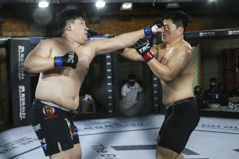 27일 파주 팀에이스에서 열린 더 비스트 챔피언십(TBC)01 김명환(몬스터하우스·왼쪽)과 이승준(코리안탑팀) 경기 모습. [TBC 제공]