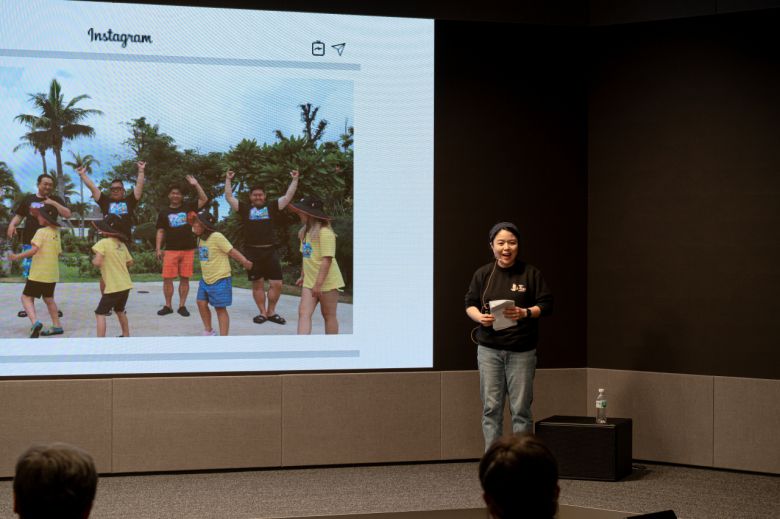 김세영 바다정원 대표가 ‘따로 또 같이! 우리가 함께 만든 컵 물회!’라는 제목으로 자신의 사업 성공의 에피소드를 얘기하고 있다.