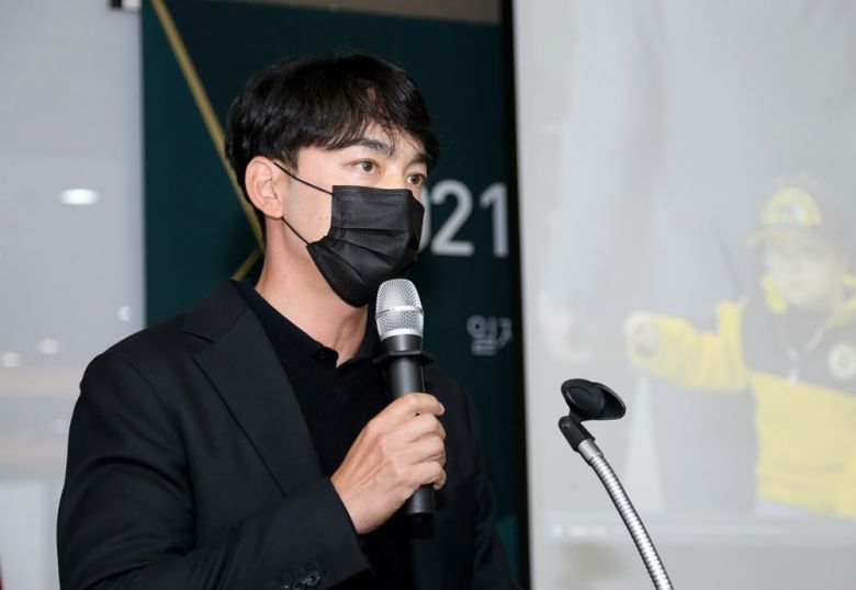 홍순상 선수회 대표