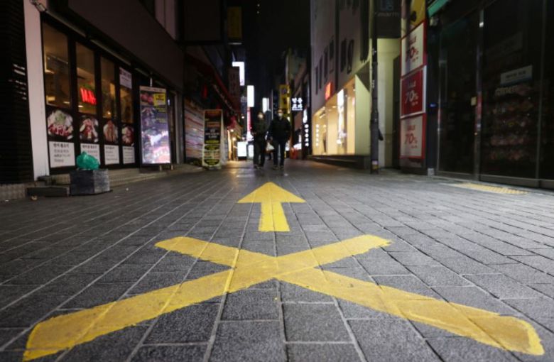 사회적 거리두기 2.5단계가 시행됐던 당시 서울의 한적한 거리 모습. [연합]