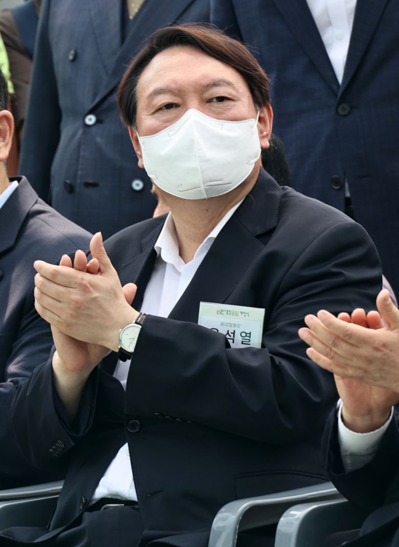 윤석열 전 검찰총장이 9일 오후 서울 남산예장공원 개장식에 참석하고 있다. [연합]