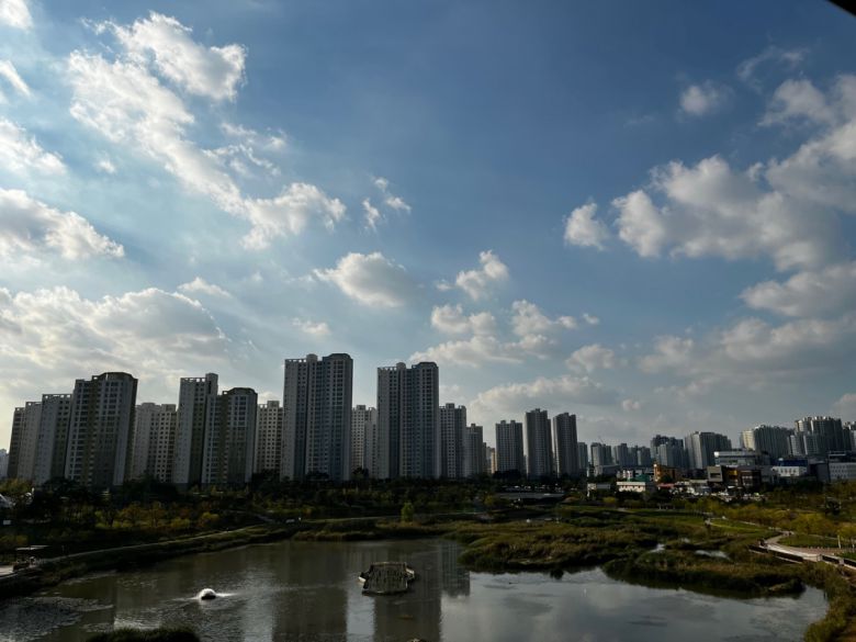 아이폰13 미니 사진 스타일 모드 중 ‘풍부한 대비’로 촬영한 이미지. [박혜림 기자/rim@]