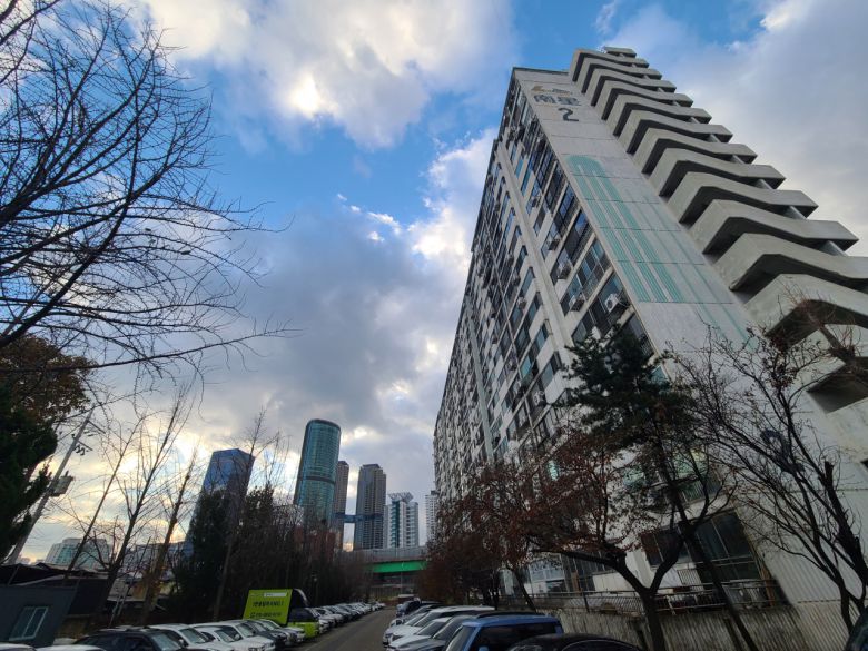 문래동 남성맨션. [서영상 기자]