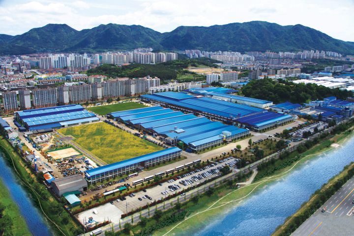 SNT중공업 창원본사전경. [snt 제공]