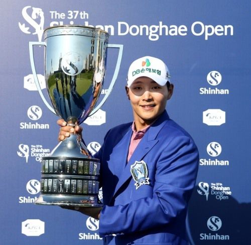 지난해 37회 대회를 치른 신한동해오픈은 올해 일본에서 열릴 예정이다.