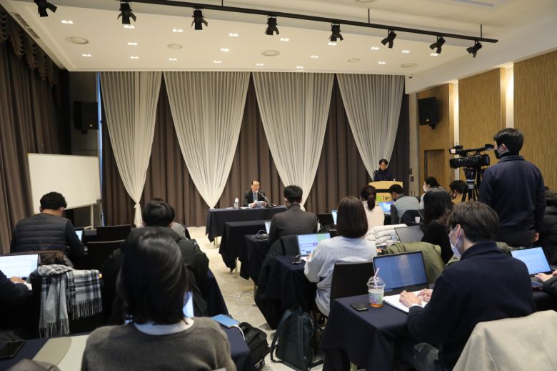 권영세 통일부 장관이 13일 오후 출입기자단 간담회에서 모두발언을 하고 있다. [통일부 제공]