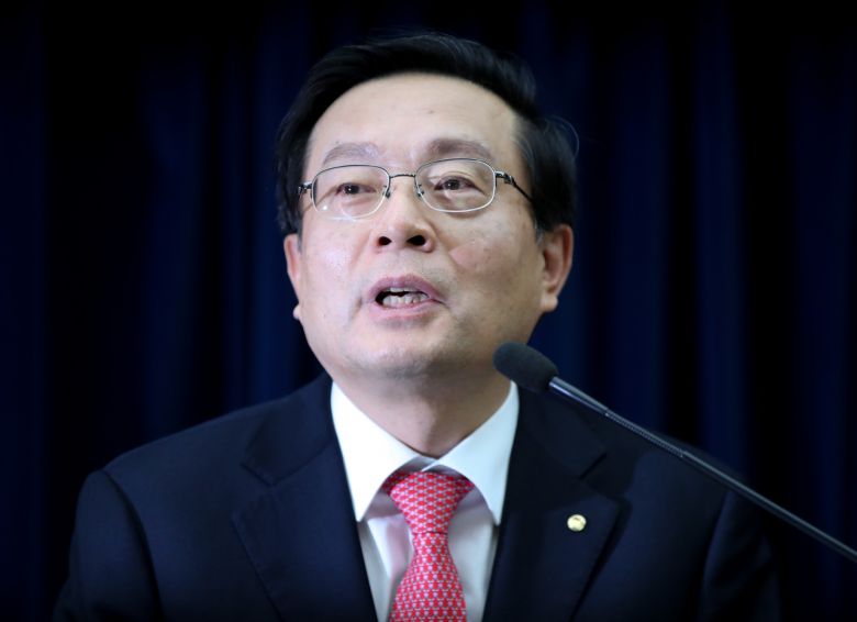 2017년 당시 제51대 우리은행장 내정자 신분으로 기자간담회를 갖던 손태승 우리금융지주 회장의 모습. [연합]