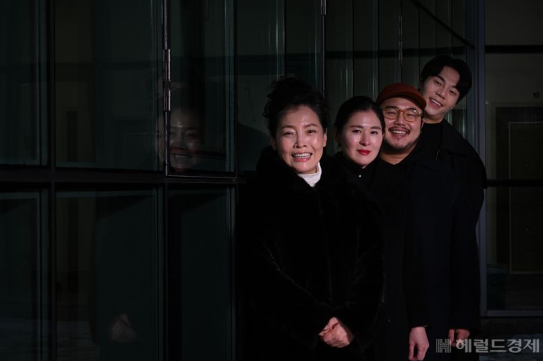 국립창극단 2050 단원 정미정 최영훈 유태평양 김수인(왼쪽부터). 임세준 기자