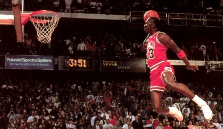 전성기 마이클 조던 선수.