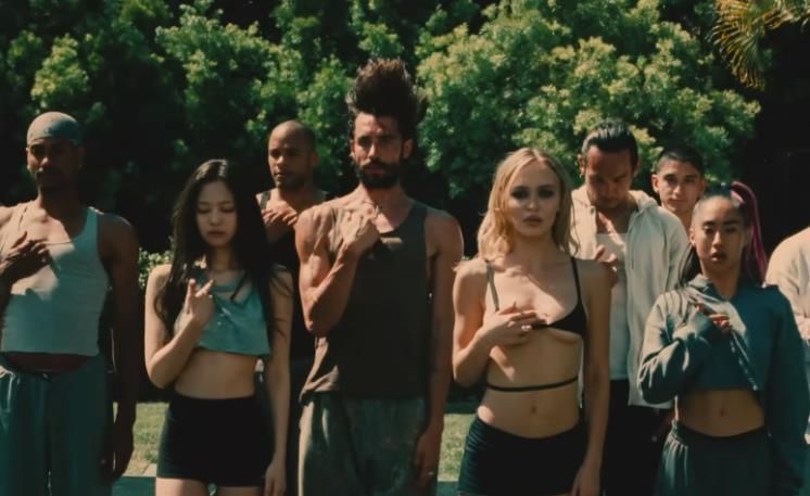 HBO맥스의 새 드라마 ‘디 아이돌(The Idol)’ 예고편에 등장한 제니. [HBO맥스]