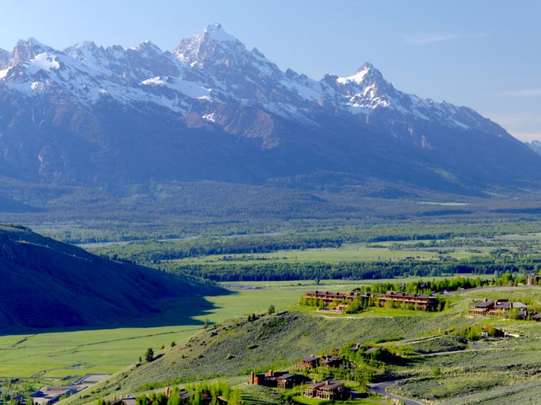 미국 알프스 아래, 있는 듯, 없는 듯, 농가 같이 착상한 럭셔리 리조트 아만가니