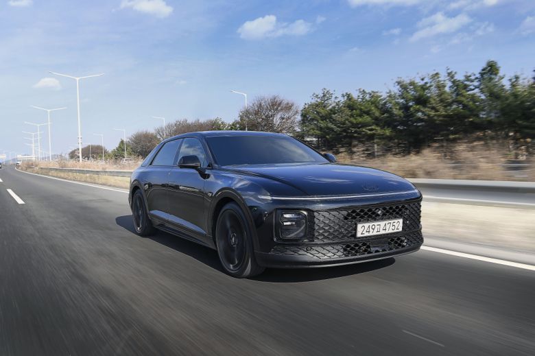 ‘그랜저’ 주행 모습. [현대자동차 제공]