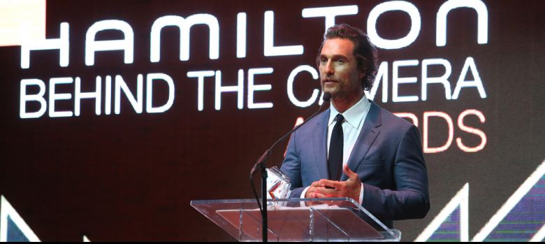 ‘해밀턴 비하인드 더 카메라 어워드’ 시상자로 나선 배우 매튜 매커너히. [Hamiltonⓒ]