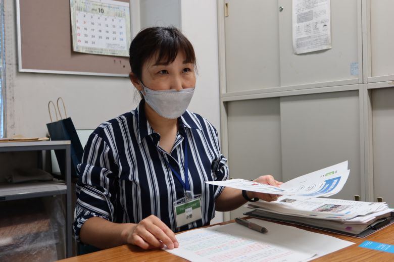 지난 10일, 일본 하마마쓰 헬로워크에서 만난 외국인근로자 전문관 오노 기요시 씨가 헤럴드경제와 인터뷰하고 있다. [하마마쓰시=안세연 기자]