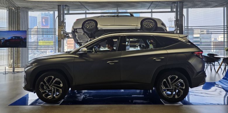 ‘투싼’의 부분변경 모델 ‘더 뉴 투싼’ 측면. 서재근 기자