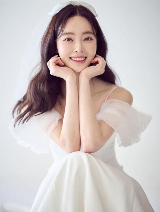 [헤럴드경제=민성기 기자] 필라테스 강사 겸 방송인 양정원이 득남 소식을 전했다.