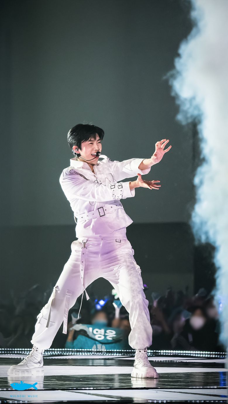 1위, 임영웅 브랜드는 참여지수 1,468,905 미디어지수 2,305,237 소통지수 1,718,619 커뮤니티지수 1,532,866이 되면서 브랜드 평판지수 7,025,628로 분석됐다. 지난 2월 브랜드 평판지수 4,985,605와 비교해보면 40.92% 증가했다.