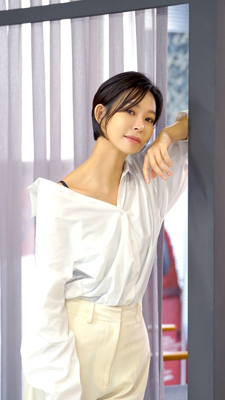 [헤럴드경제 = 서병기 선임기자]티빙 오리지널 시리즈 ‘피라미드 게임’은 고교생들의 폭력 시스템을 적나라하고 고발하고, 학생들 스스로 고장난 시스템을 바꾸겠다는 의지를 보여줘 긴 여운을 남기고 있다.