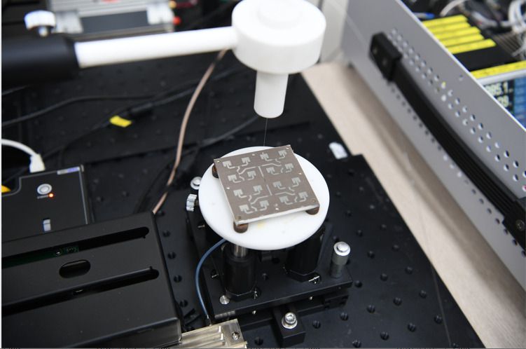 KRISS가 개발한 6G 안테나 성능 측정 센서.[KRISS 제공]