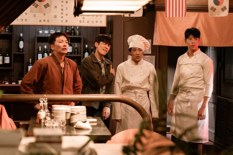 [헤럴드경제 = 서병기 선임기자]‘수사반장 1958’이 이제껏 본 적 없는 레트로 휴먼 수사극을 완성했다. 첨단과학 수사 장르물이 넘치는 이맘때, 구수하면서 휴머니즘 가득한, 정의감만은 지금보다도 뒤지지 않는 수사물이 오히려 대중들의 감성에 파고들었다.