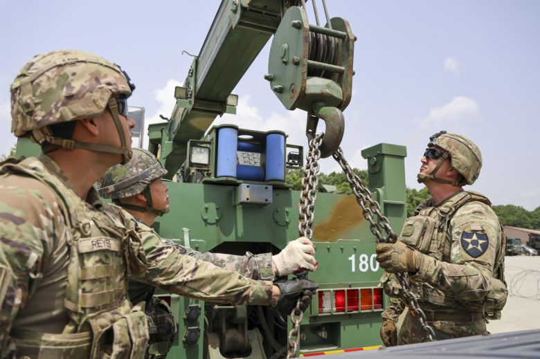 합동참모본부는 24일부터 28일까지 경기도 포천과 서해 안면도 일대에서 2024 연합·합동지속지원훈련을 실시한다고 밝혔다. [합참 제공]