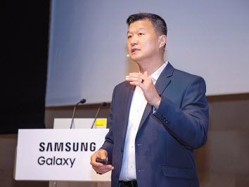 삼성전자가 갤럭시 워치7·울트라, 갤럭시 링 등 웨어러블에 바이오액티브 센서, 인공지능(AI) 등을 접목하고, 이를 통해 건강관리 지형을 넓히는 승부수를 던졌다.