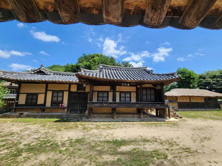 소박한 국내 제1호 서원, 소수서원