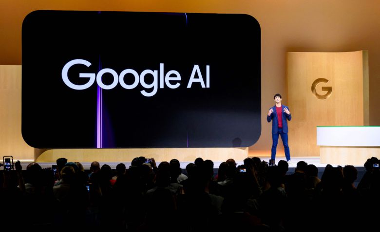 13일(현지시간) 캘리포니아 마운틴뷰에 위치한 구글의 베이뷰 캠퍼스에서 열린 '메이드바이구글' 행사에서 구글은 새로운 인공지능(AI) 스마트폰, 시계 및 기술을 발표했다. [AFP]