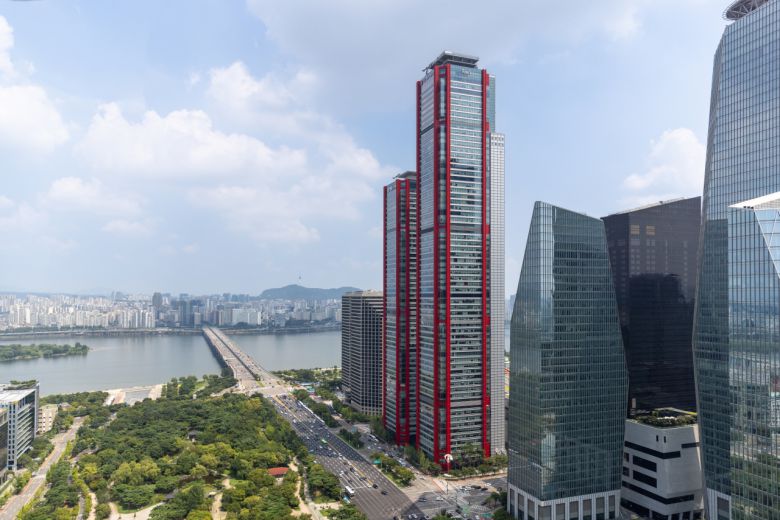 ‘서울달’에 탑승한채 내려다본 여의도와 한강 풍경