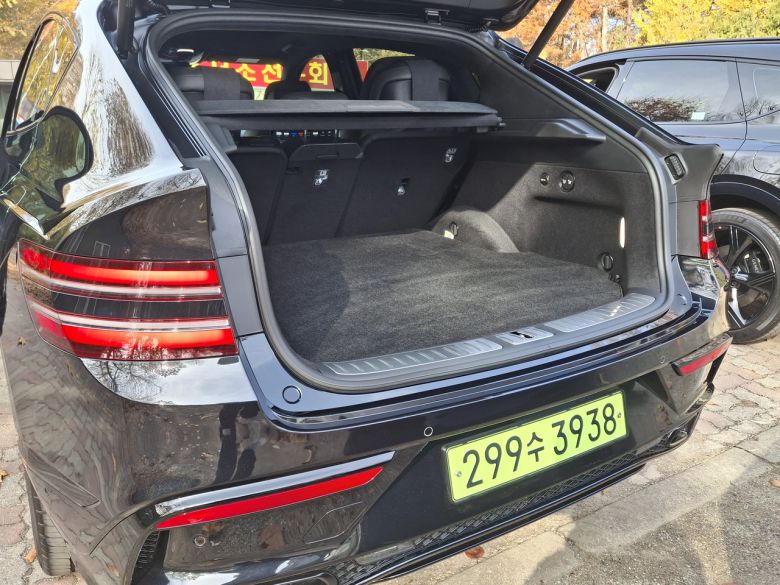 GV80 쿠페 블랙 트렁크. [김성우 기자]