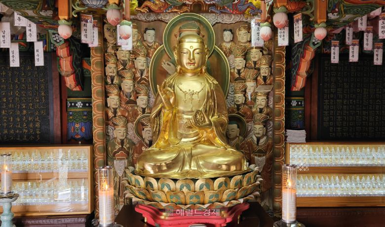 내원궁 금동지장보살좌상